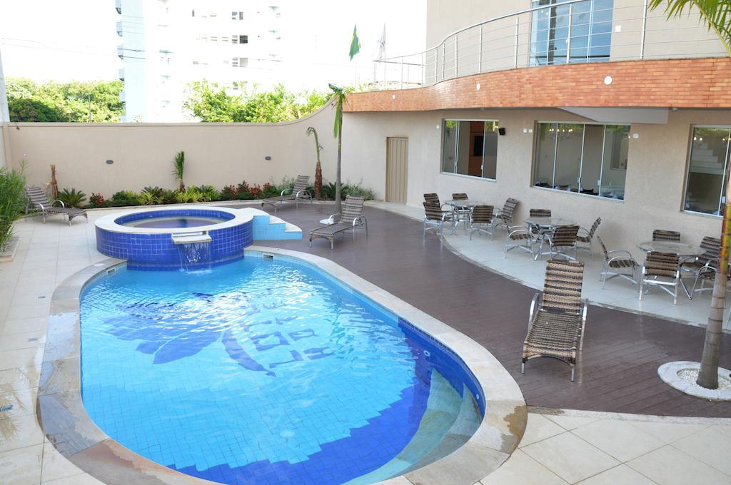 Lotus Hotel - A 6 Km Do Santuario De Aparecida-Sp Guaratingueta Exterior photo